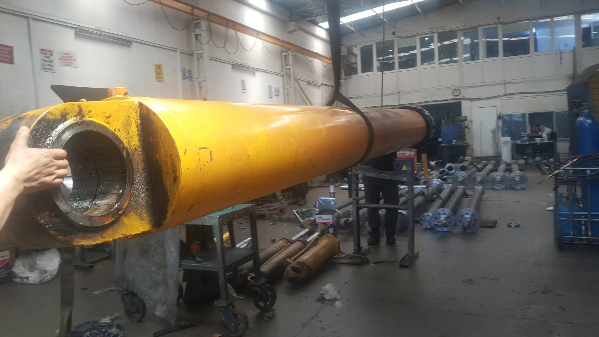 İş Makinaları Hidrolik Silindirleri – KOCALİFT üretim fotoğrafı 3